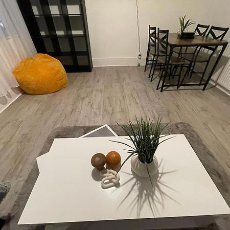 Stunning 2 Bedroom On Tower Bridge London Kültér fotó